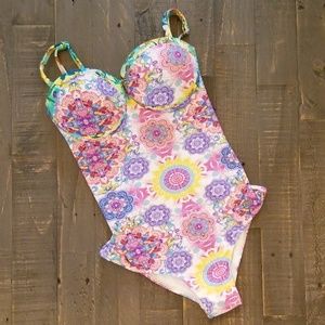 1 Piece Bathing Suit Underwire